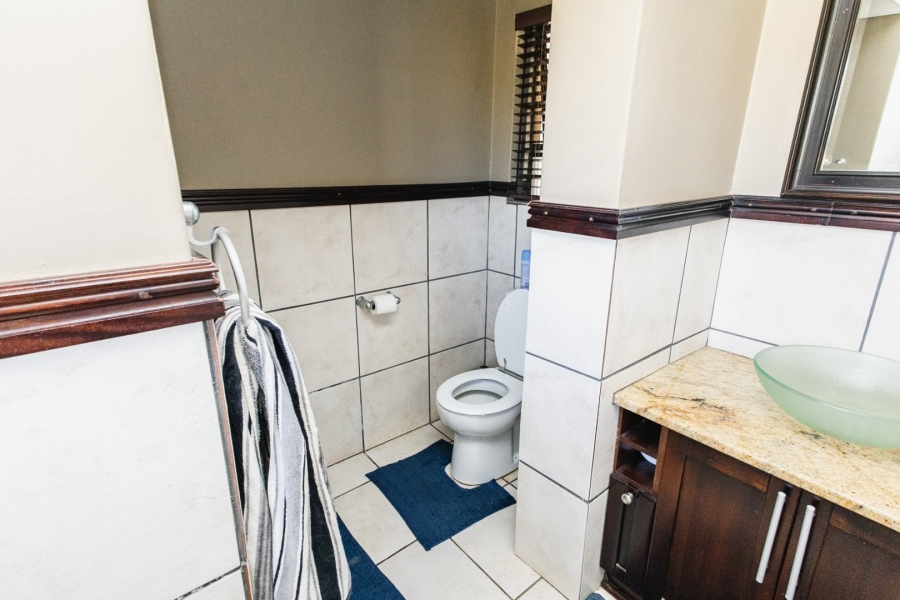 4 Bedroom Property for Sale in Groenvlei Sh Free State